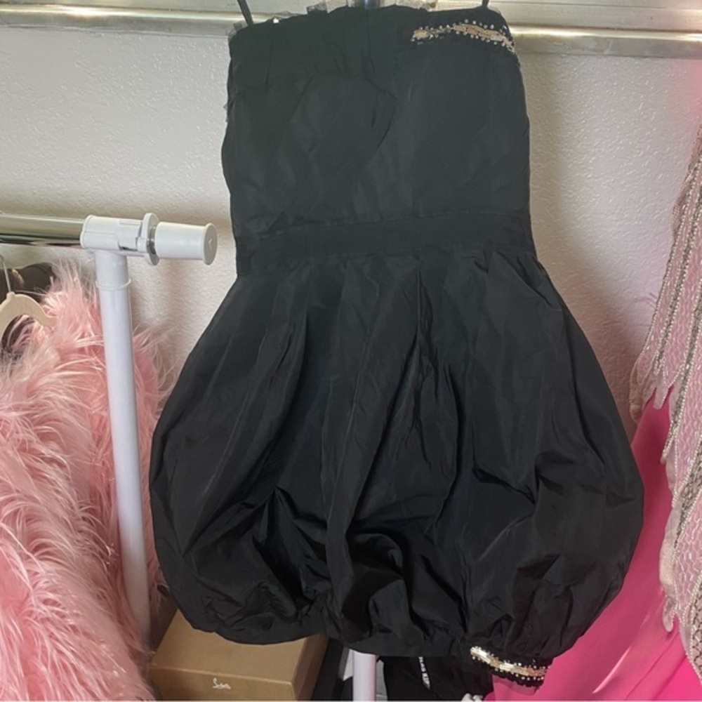 BCBGMaxAzria Formal Cocktail Black Embellished Strapless Bubble Dress Size 0